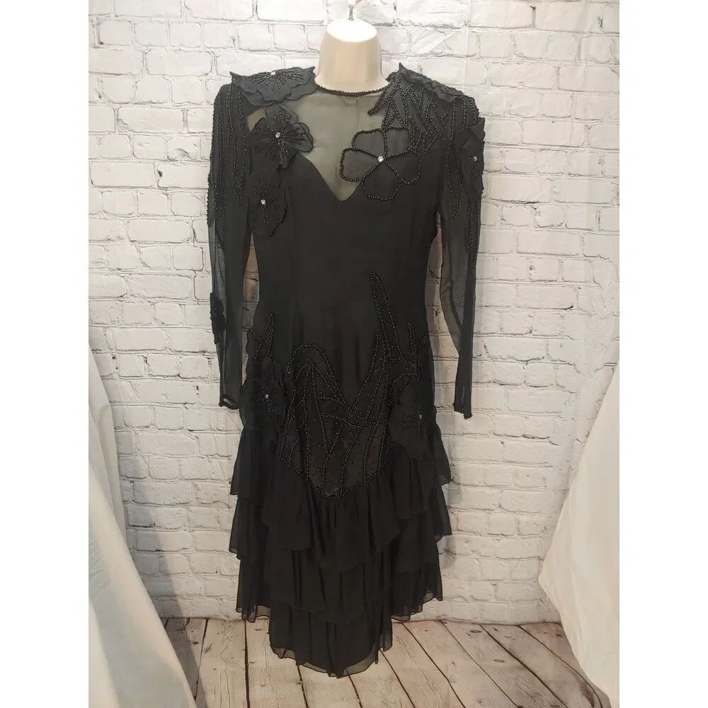 Black Tie VINTAGE Women's Size 8 Black Silk & Chiffon with Appliques Maxi Dress